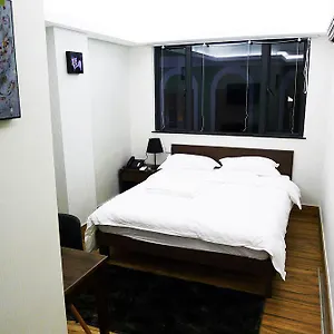 5步廊旅舍十六浦 酒店