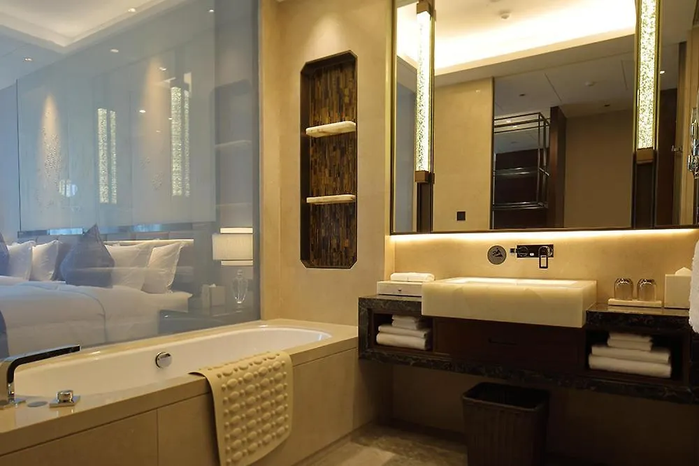 Anthea Hotel Shenzhen 5*,